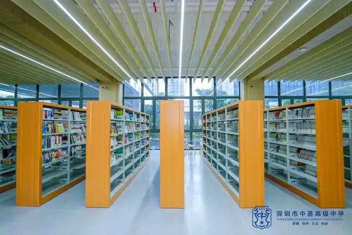 狄邦KCS国际高中(中荟校区)